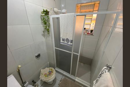 Casa à venda com 88m², 3 quartos e 1 vaga Casa à venda com 88m², 3 quartos e 1 vagaBanheiro 2