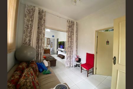 Casa à venda com 88m², 3 quartos e 1 vaga Casa à venda com 88m², 3 quartos e 1 vagaSala