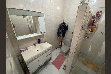 Casa à venda com 88m², 3 quartos e 1 vaga Casa à venda com 88m², 3 quartos e 1 vagaBanheiro