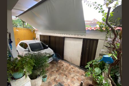 Casa à venda com 88m², 3 quartos e 1 vaga Casa à venda com 88m², 3 quartos e 1 vagaÁrea comum