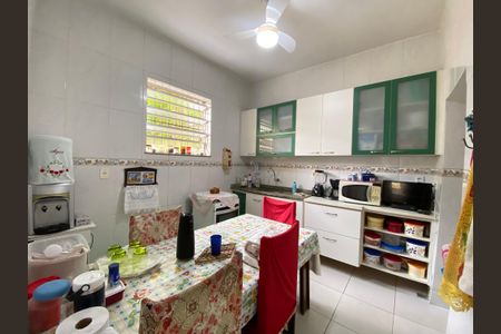 Casa à venda com 88m², 3 quartos e 1 vaga Casa à venda com 88m², 3 quartos e 1 vagaCozinha