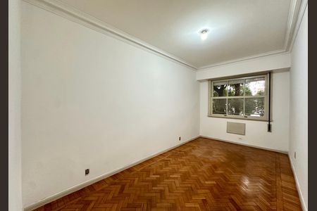 Apartamento para alugar com 106m², 3 quartos e 1 vaga Apartamento para alugar com 106m², 3 quartos e 1 vagaQuarto 1