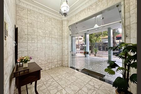 Apartamento para alugar com 106m², 3 quartos e 1 vaga Apartamento para alugar com 106m², 3 quartos e 1 vagaPortaria