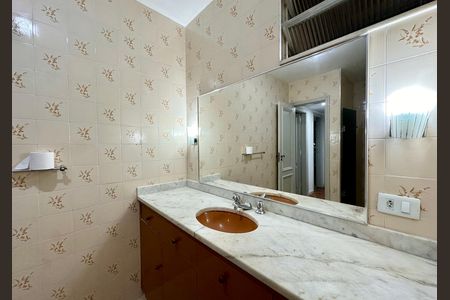 Apartamento para alugar com 106m², 3 quartos e 1 vaga Apartamento para alugar com 106m², 3 quartos e 1 vagaBanheiro