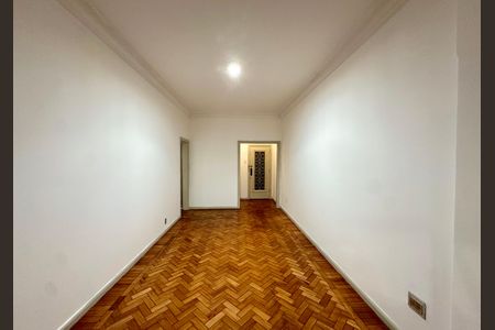Apartamento para alugar com 106m², 3 quartos e 1 vaga Apartamento para alugar com 106m², 3 quartos e 1 vagaSala