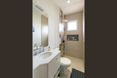 Casa de condomínio à venda com 77m², 2 quartos e 2 vagas Casa de condomínio à venda com 77m², 2 quartos e 2 vagasBanheiro da Suíte 2