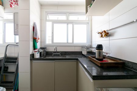 Casa de condomínio à venda com 77m², 2 quartos e 2 vagas Casa de condomínio à venda com 77m², 2 quartos e 2 vagasCozinha