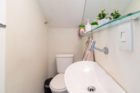 Casa de condomínio à venda com 77m², 2 quartos e 2 vagas Casa de condomínio à venda com 77m², 2 quartos e 2 vagasLavabo