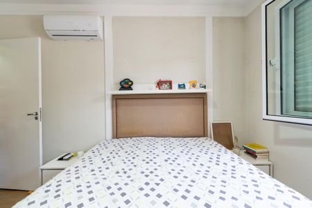 Casa de condomínio à venda com 77m², 2 quartos e 2 vagas Casa de condomínio à venda com 77m², 2 quartos e 2 vagasSuíte