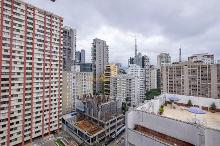 Apartamento para alugar com 28m², 1 quarto e 1 vaga Apartamento para alugar com 28m², 1 quarto e 1 vaga Varanda