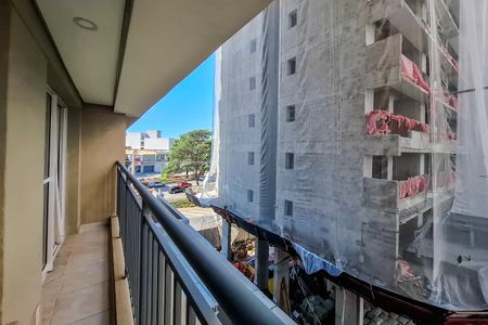Studio para alugar com 33m², 1 quarto e sem vaga Studio para alugar com 33m², 1 quarto e sem vagaSacada