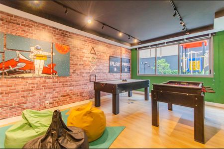 Apartamento à venda com 27m², 1 quarto e sem vagaÁrea comum - Salão de Jogos