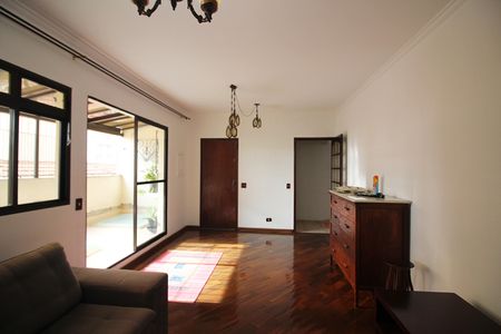 Apartamento à venda com 196m², 3 quartos e 2 vagasSala