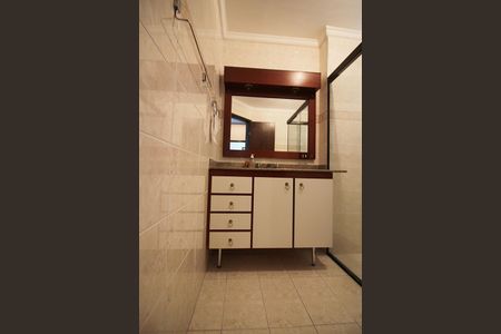 Apartamento à venda com 196m², 3 quartos e 2 vagasBanheiro da Suíte