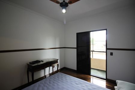 Apartamento à venda com 196m², 3 quartos e 2 vagasSuíte