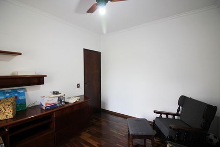 Apartamento à venda com 196m², 3 quartos e 2 vagasQuarto 2