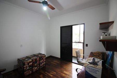 Apartamento à venda com 196m², 3 quartos e 2 vagasQuarto 2