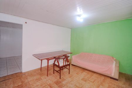 Casa para alugar com 50m², 1 quarto e 1 vagaSala