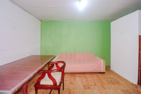 Casa para alugar com 50m², 1 quarto e 1 vagaSala