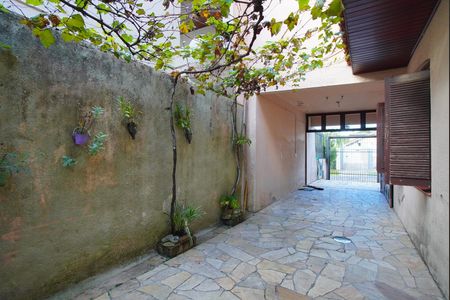 Casa à venda com 320m², 5 quartos e 6 vagasGaragem