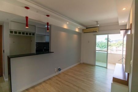 Apartamento à venda com 70m², 3 quartos e 1 vagaSala