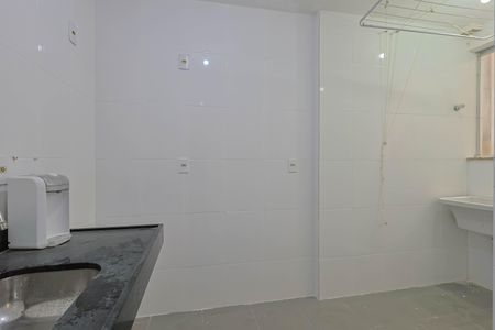 Apartamento à venda com 57m², 2 quartos e 2 vagasCozinha e Área de Serviço