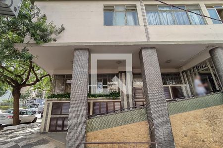 Apartamento à venda com 81m², 2 quartos e sem vagaEntrada 