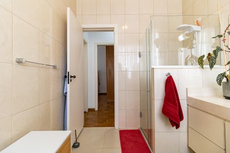 Apartamento à venda com 81m², 2 quartos e sem vagaBanheiro Social