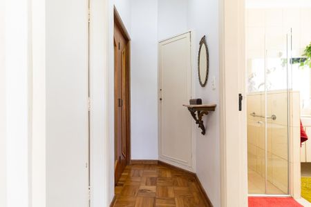 Apartamento à venda com 81m², 2 quartos e sem vagaCorredor