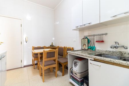 Apartamento à venda com 81m², 2 quartos e sem vagaCozinha