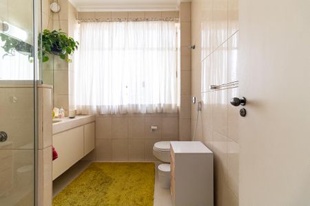 Apartamento à venda com 81m², 2 quartos e sem vagaBanheiro Social