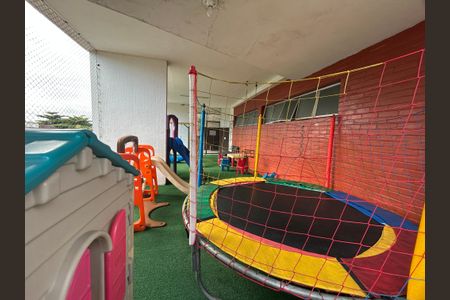Apartamento à venda com 66m², 2 quartos e 1 vagaÁrea comum - Playground