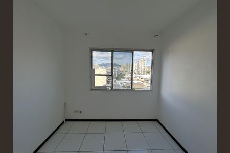 Apartamento à venda com 66m², 2 quartos e 1 vagaQuarto 2