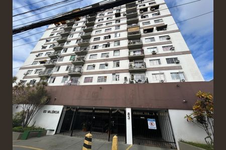 Apartamento à venda com 66m², 2 quartos e 1 vagaFachada e portaria
