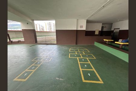 Apartamento à venda com 66m², 2 quartos e 1 vagaÁrea comum