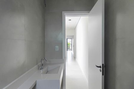 Casa à venda com 107m², 3 quartos e 2 vagasBanheiro