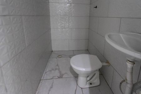 Studio para alugar com 15m², 1 quarto e sem vaga Studio para alugar com 15m², 1 quarto e sem vagaBanheiro