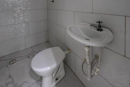Studio para alugar com 15m², 1 quarto e sem vaga Studio para alugar com 15m², 1 quarto e sem vagaBanheiro