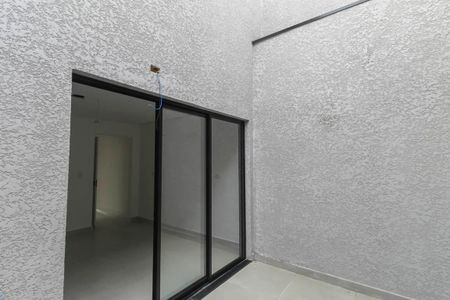 Casa à venda com 107m², 3 quartos e 2 vagasÁrea de Serviço