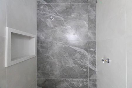 Casa à venda com 107m², 3 quartos e 2 vagasBanheiro da Suíte