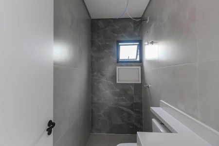 Casa à venda com 107m², 3 quartos e 2 vagasBanheiro