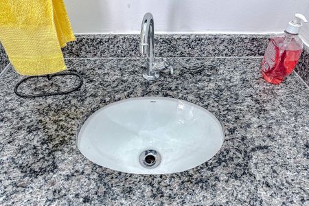 Apartamento à venda com 37m², 2 quartos e sem vagaBanheiro