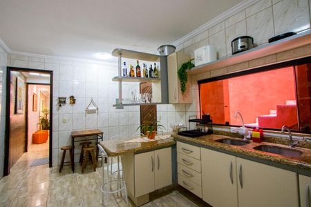 Casa à venda com 160m², 3 quartos e 2 vagasCozinha