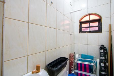 Casa à venda com 160m², 3 quartos e 2 vagasBanheiro de serviço