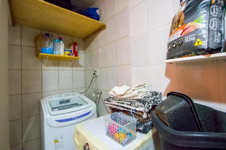 Casa à venda com 160m², 3 quartos e 2 vagasÁrea de serviço