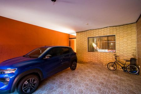 Casa à venda com 160m², 3 quartos e 2 vagasGaragem