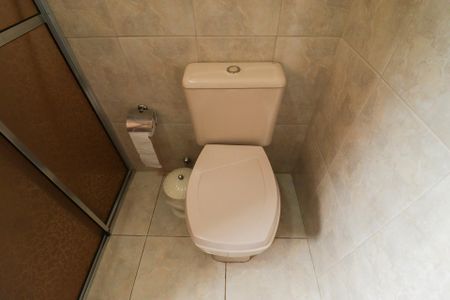 Casa à venda com 288m², 3 quartos e 4 vagasBanheiro Social