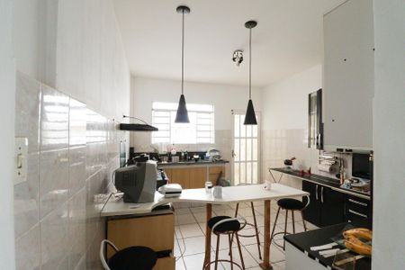 Casa à venda com 288m², 3 quartos e 4 vagasÁrea comum - Salão de Festas