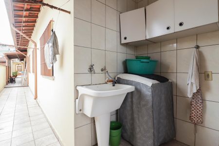 Casa à venda com 288m², 3 quartos e 4 vagasÁrea de Serviço