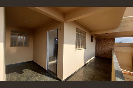 Apartamento para alugar com 65m², 2 quartos e sem vaga Apartamento para alugar com 65m², 2 quartos e sem vagaVaranda